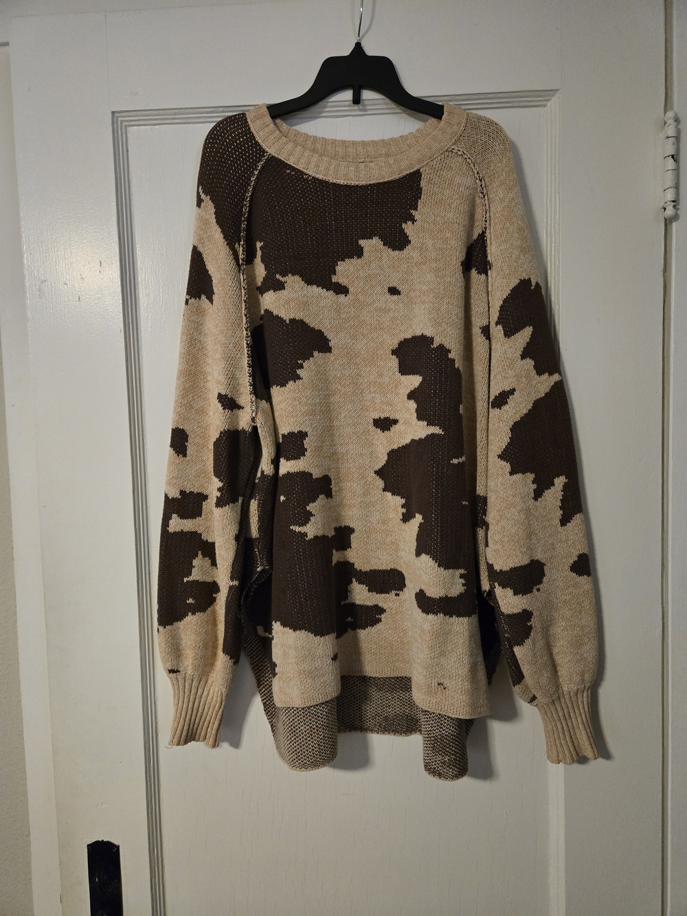 BDG Crewneck Camo Knit Sweater in Beige and Brown